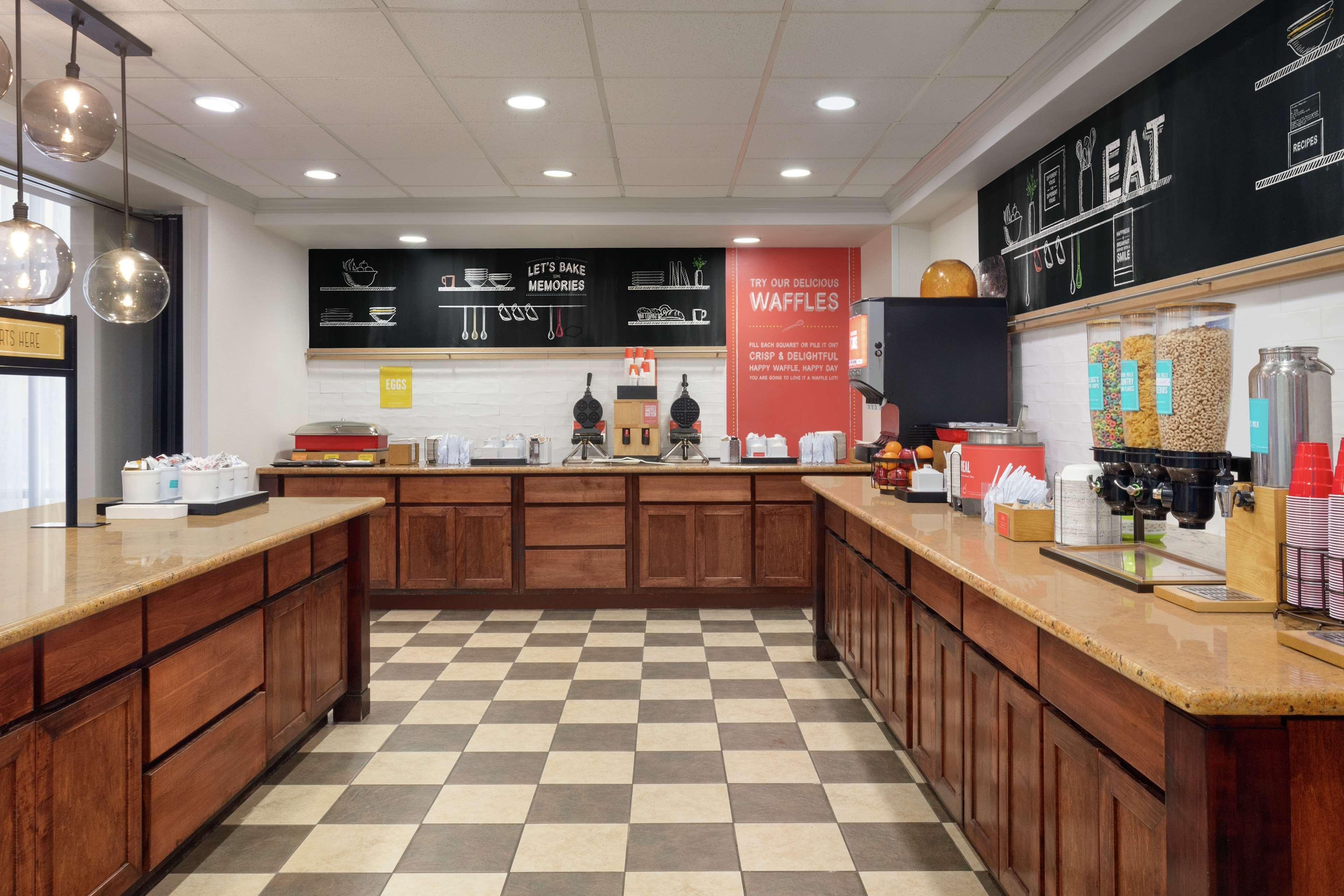 Hampton Inn & Suites Pine Bluff Zewnętrze zdjęcie